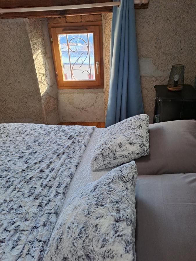 Bed and Breakfast Le Grenier Des Moineaux à Font-Romeu-Odeillo-Via Extérieur photo