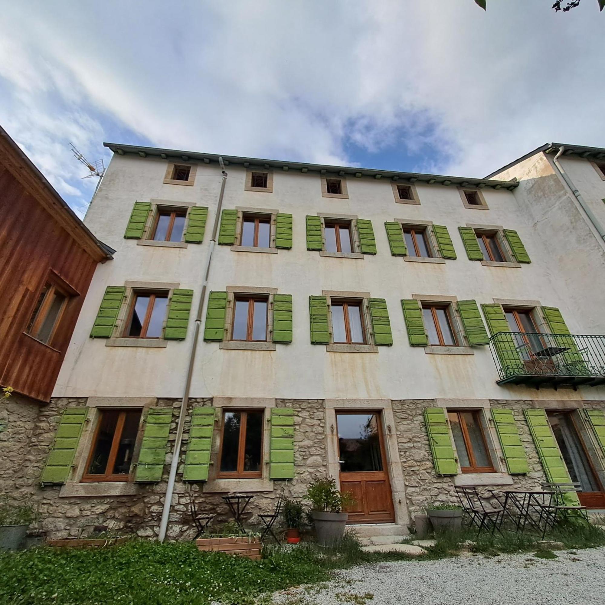 Bed and Breakfast Le Grenier Des Moineaux à Font-Romeu-Odeillo-Via Extérieur photo